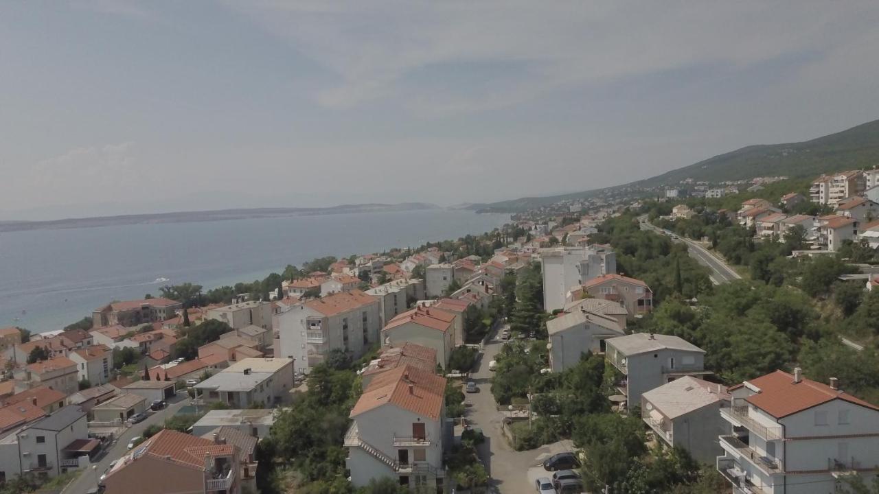 Apartment Sarar Crikvenica Eksteriør billede