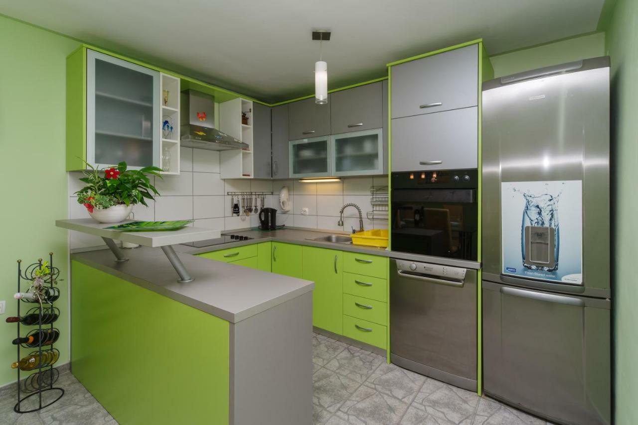 Apartment Sarar Crikvenica Eksteriør billede