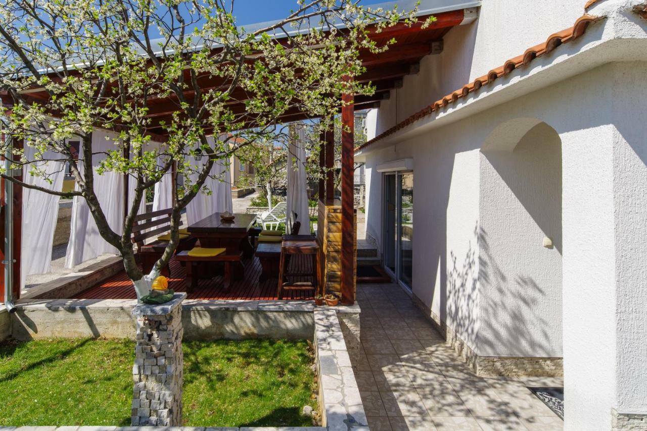 Apartment Sarar Crikvenica Eksteriør billede